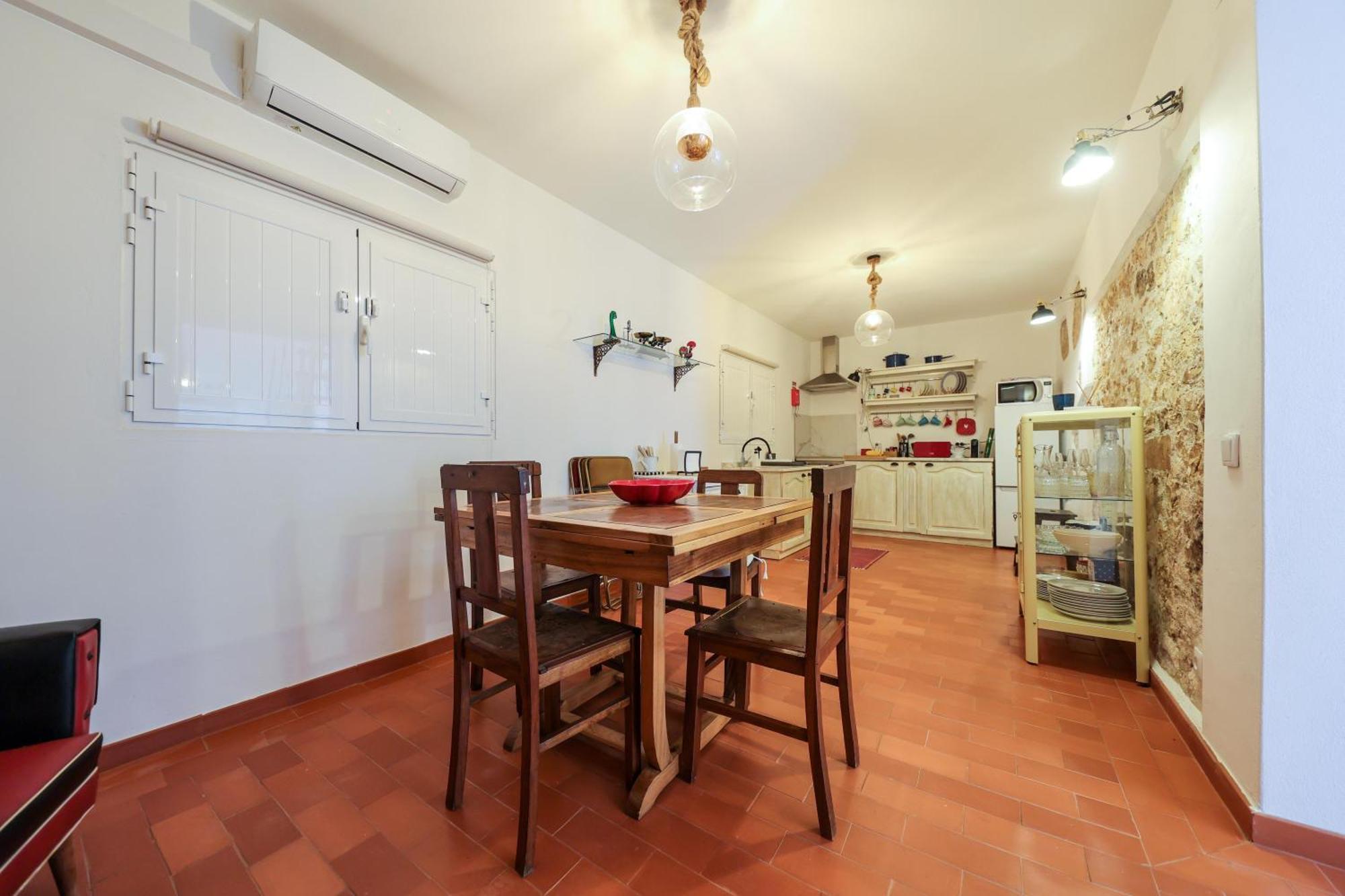 Renovated Wine Press House - With Pool Villa Porto de Mos  Room photo