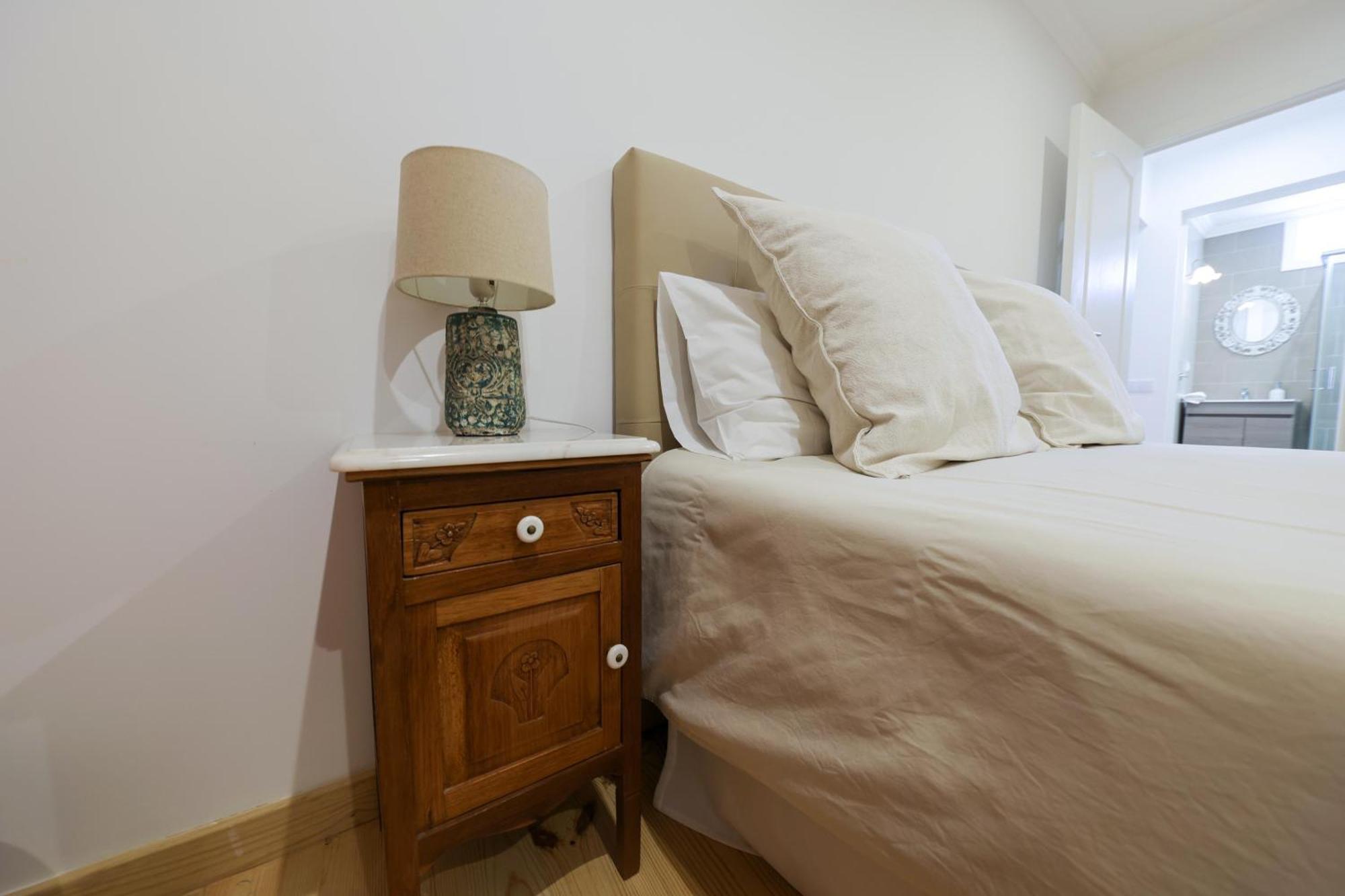 Renovated Wine Press House - With Pool Villa Porto de Mos  Room photo